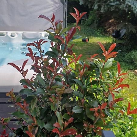 Art Inn Apartmanhaz Balaton-Gyenesdiás Exteriör bild