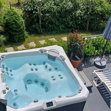 Art Inn Apartmanhaz Balaton-Gyenesdiás Exteriör bild
