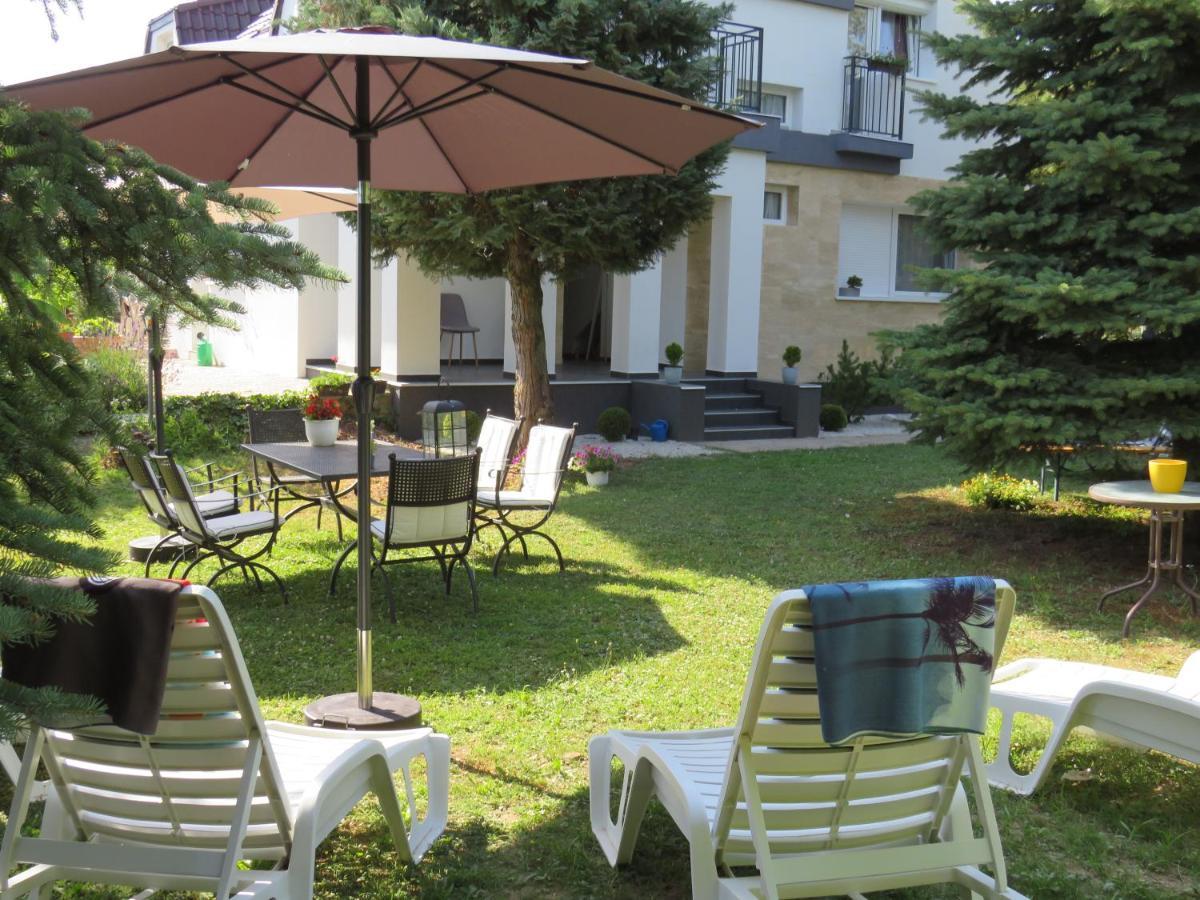 Art Inn Apartmanhaz Balaton-Gyenesdiás Exteriör bild