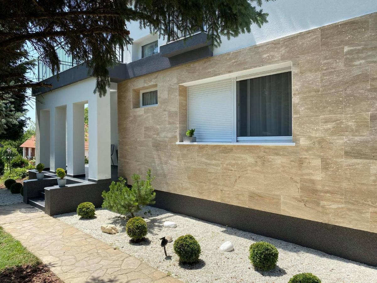 Art Inn Apartmanhaz Balaton-Gyenesdiás Exteriör bild